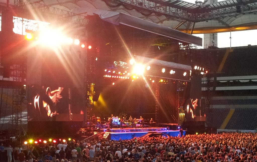 bruce2